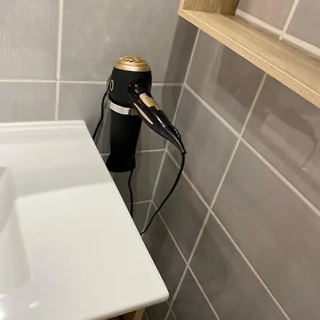 Gare - Parking - Cosy - Jardin - Labellise Clevacances 3 Etoiles